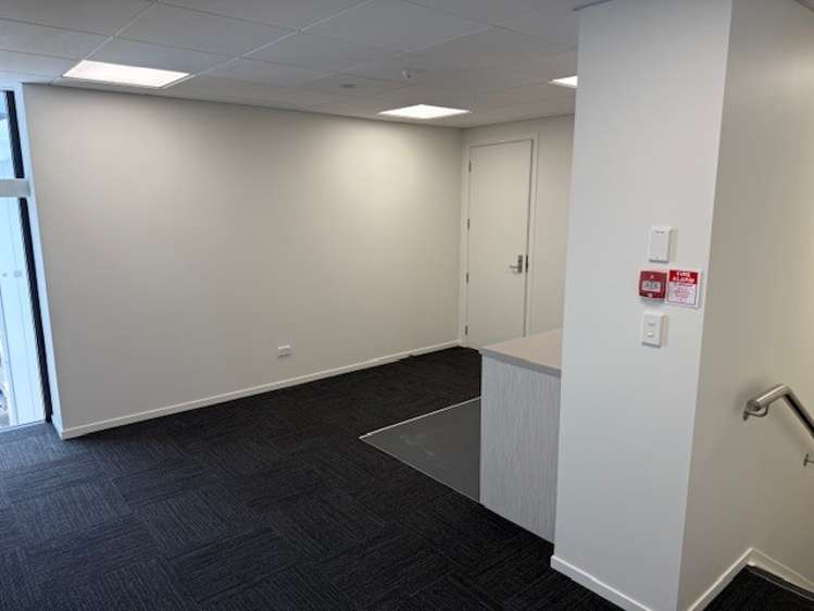 C/18 Earthmover Crescent Te Rapa_4