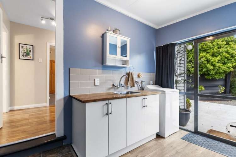 37 Birchfield Avenue Dallington_11