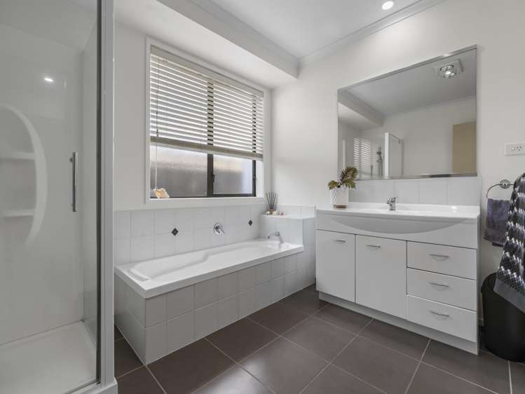 17 Addison Court Papamoa_11