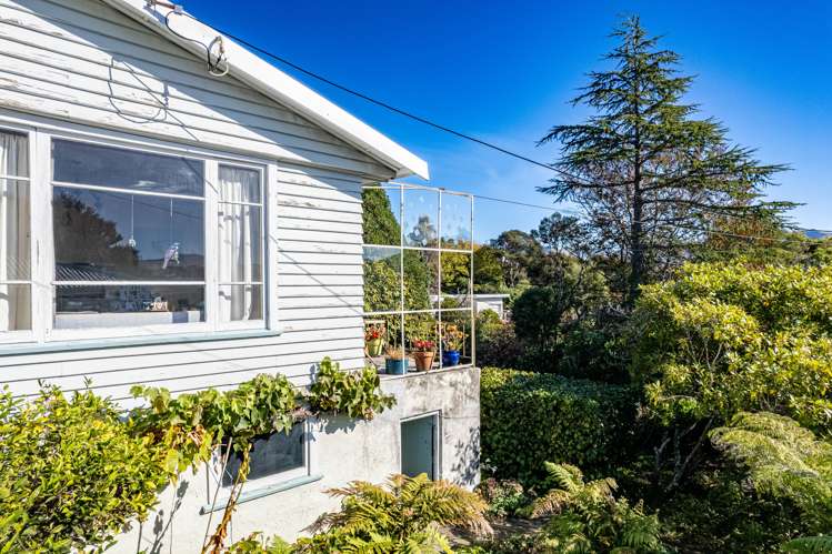 19 Muter Street Akaroa_17
