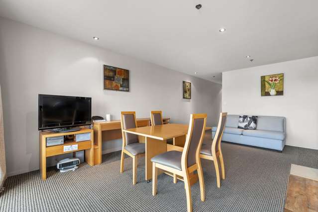 Unit 0P/6 Durham Street (Kingsview Apts) Tauranga Central_1