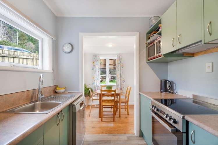 35 Elmslie Road Pinehaven_1