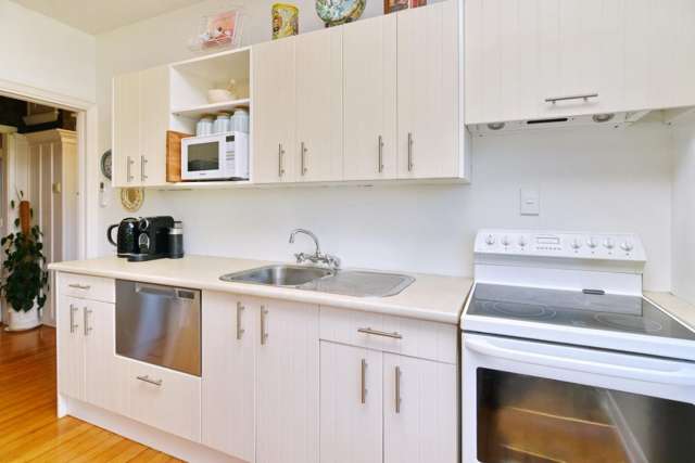 1/2 Barrington Street Somerfield_4