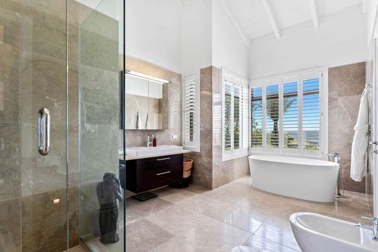 112 M Greenwood Road Leigh_12