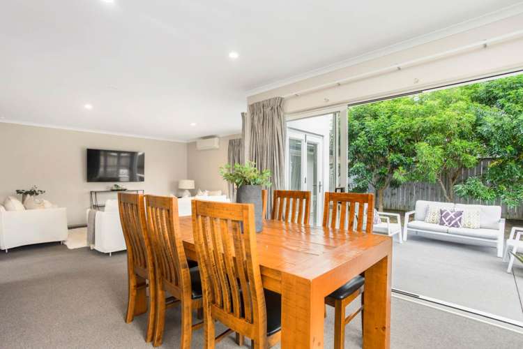 4 Rivoli Place Karaka_5