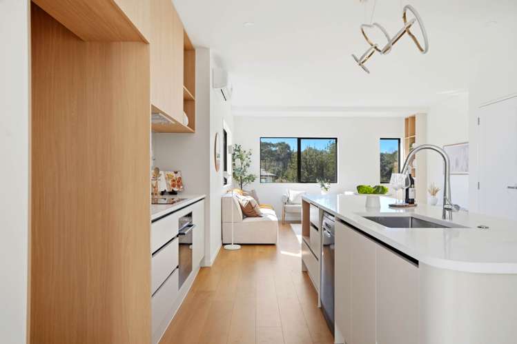 2 Waka Street Albany_10
