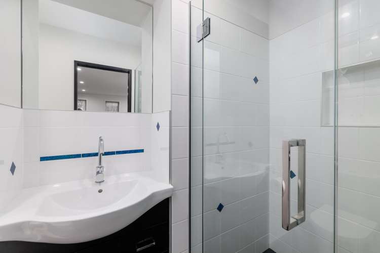 5 Emerson Crescent Diamond Harbour_18