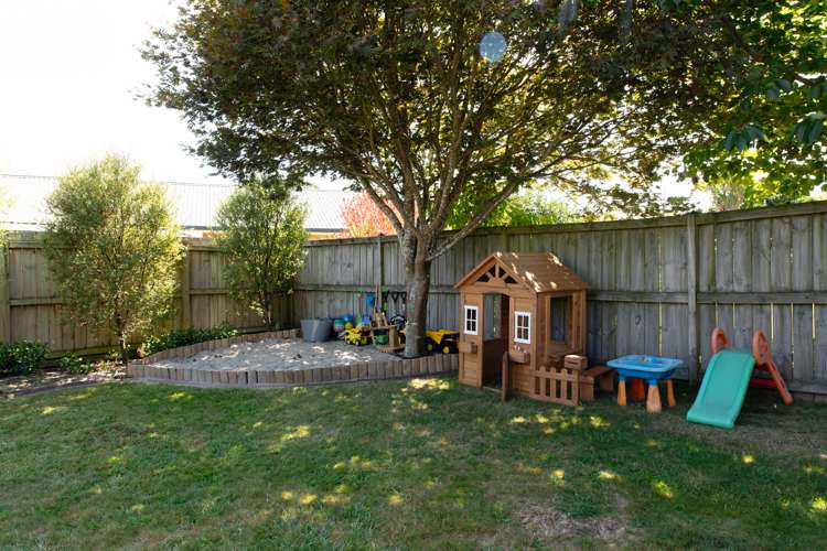 21 Sarindah Place Fairview Downs_9