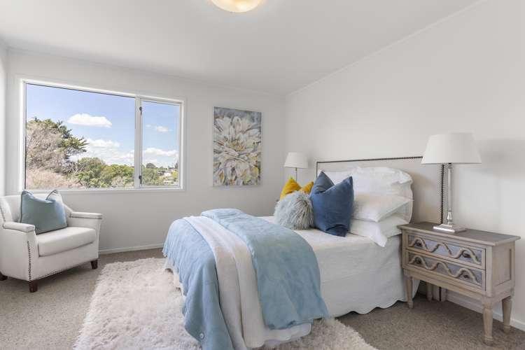 67a Ayton Drive Totara Vale_11