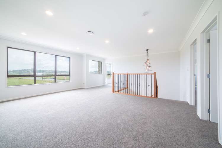 84 Donegal Park Drive Flat Bush_16