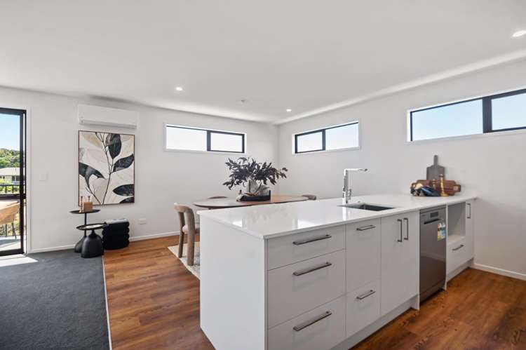 21 Korora Crescent Omokoroa_3