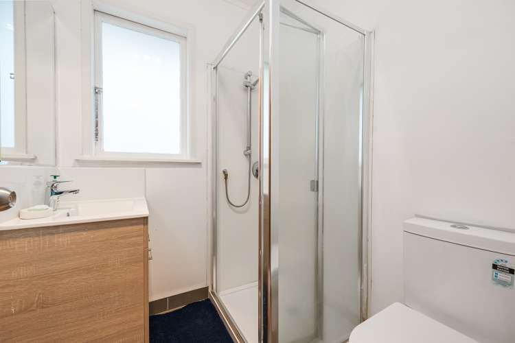 1/33 Reeves Road Pakuranga_9