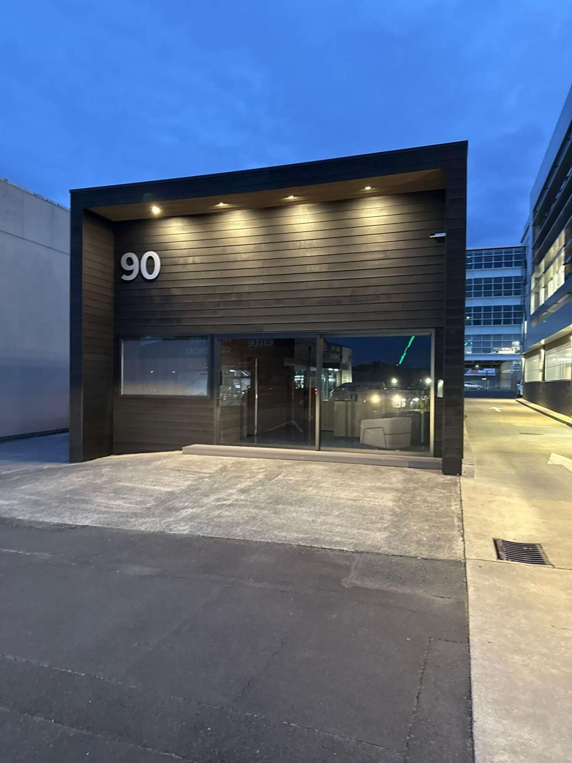 90 Second Avenue City Centre_0