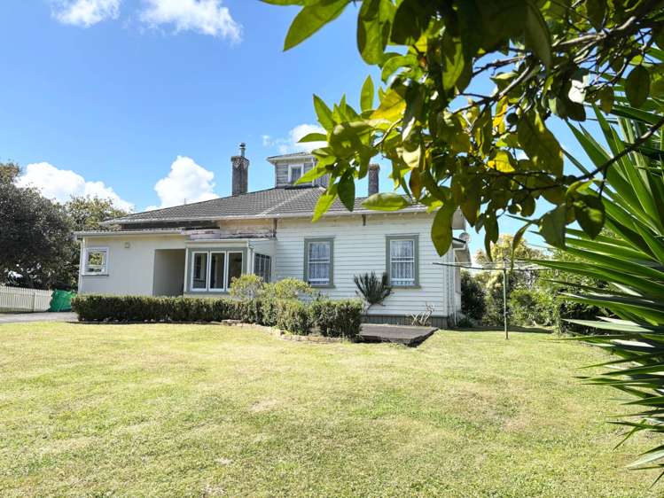 32 Kitchener Road Waiuku_23