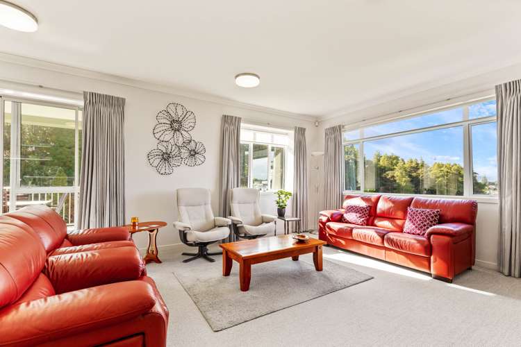 74 Eaves Bush Parade Orewa_4