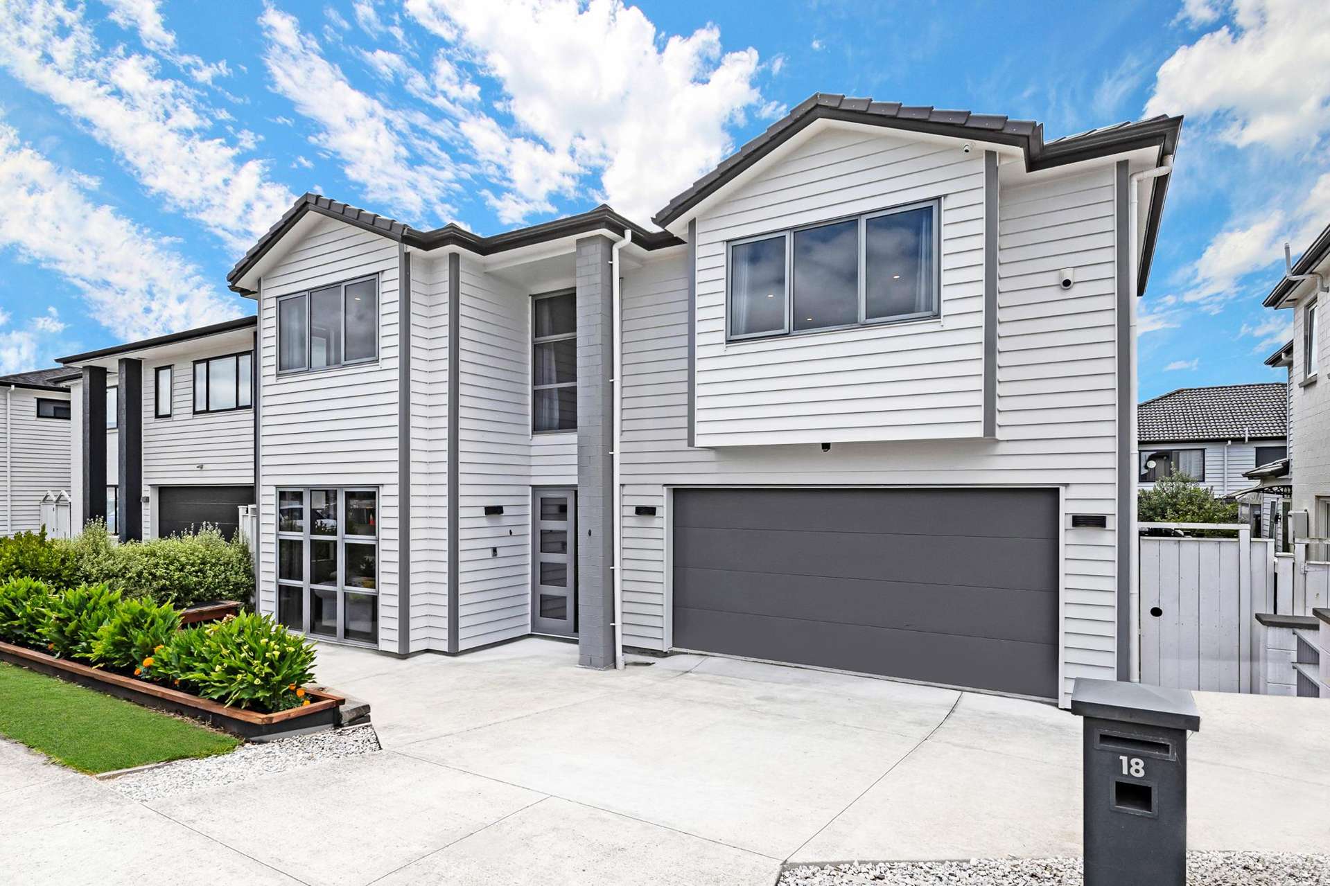 18 Horsefield Drive Flat Bush_0