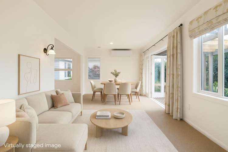 25 Comries Road_2