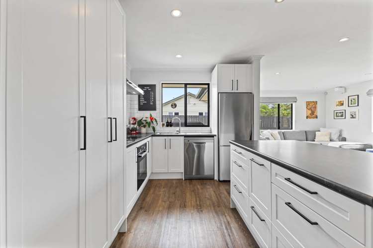 19A Buchanan Road_0