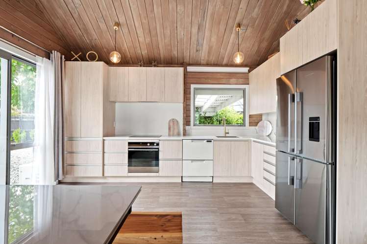 25 Oregon Drive Kelvin Heights_8