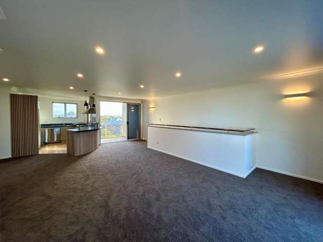 599b Marine Parade Napier South_3