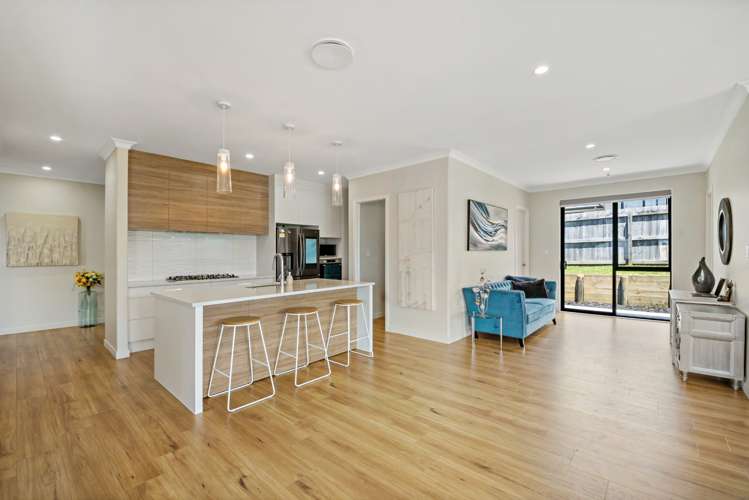18 Laurelwood Avenue_5