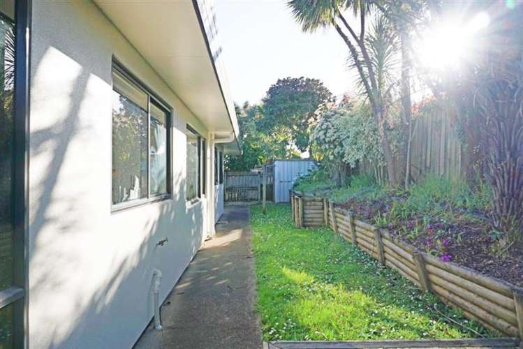 43 Rathmar Drive Manurewa_14