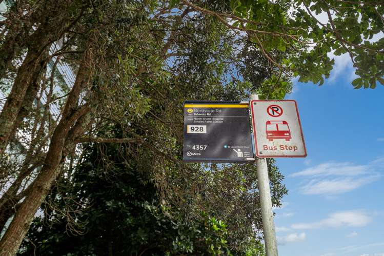 202/165 Lake Road Northcote_28