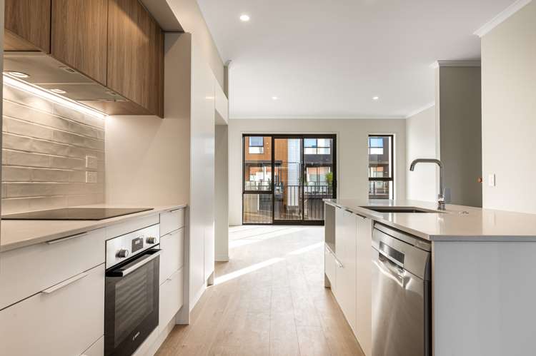 13 Patrol Lane Hobsonville_12