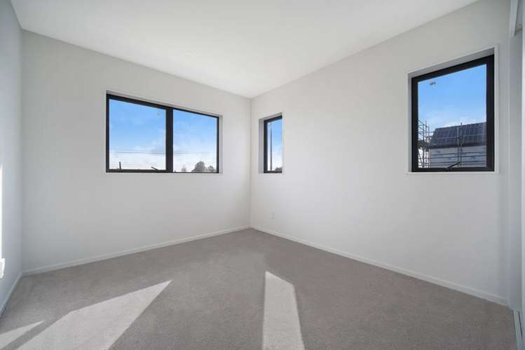 141 Grove Road Papakura_7