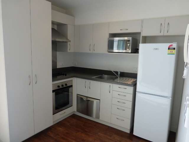 18/30 Mathesons Road Phillipstown_4