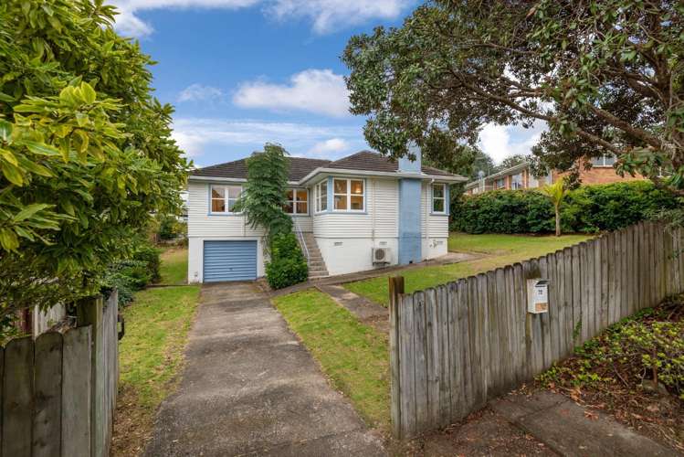 72 Blakeborough Drive Forrest Hill_12