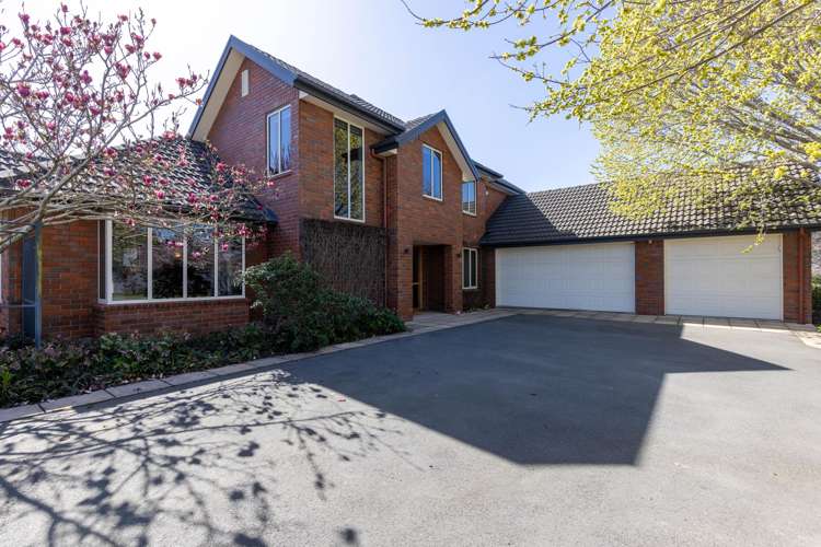 148 Regents Park Drive Casebrook_1
