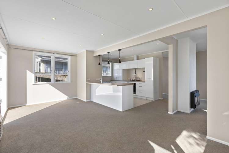 17 Moult Street Titahi Bay_5