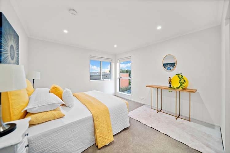 3 Matairangi Avenue Totara Heights_10