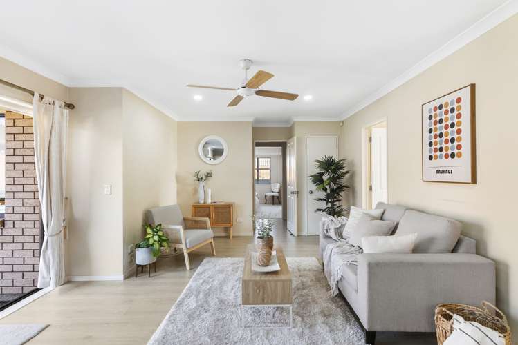 4 Raphoe Road Flat Bush_8