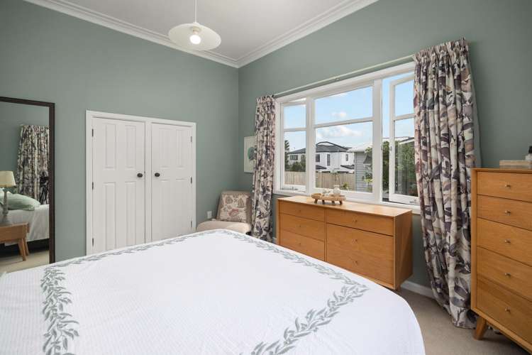 53D Woodward Road Mount Albert_21