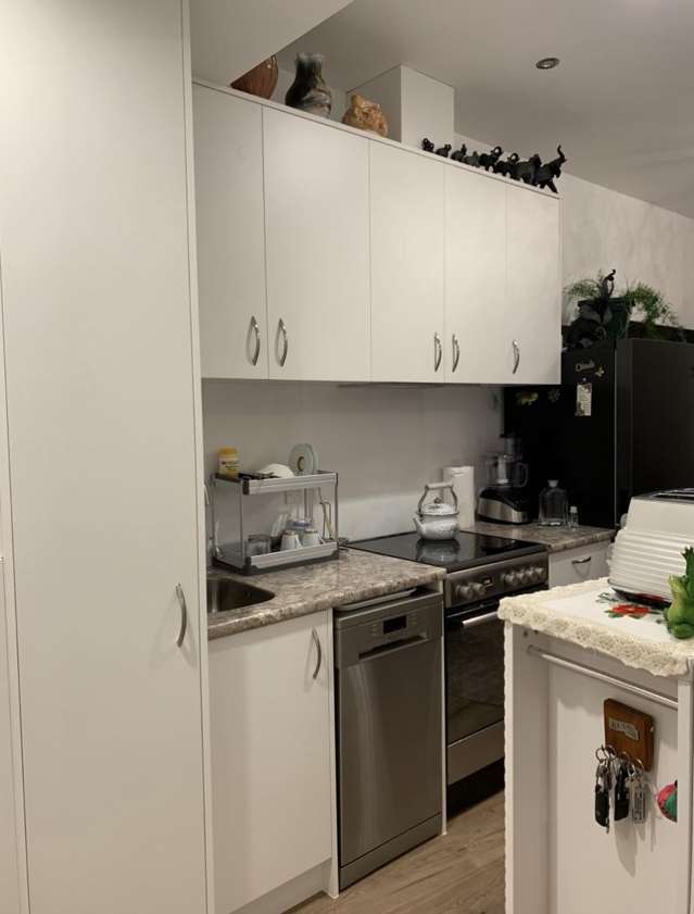 84/92 Bush Road Albany_4