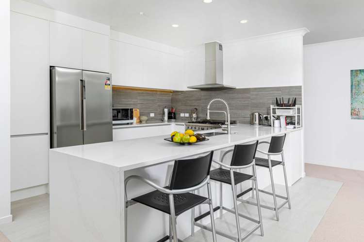 1 Kimberly Grove Greenhithe_6