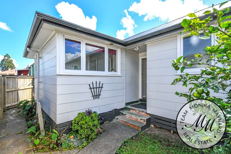 1/82 Swaffield Road Papatoetoe_21