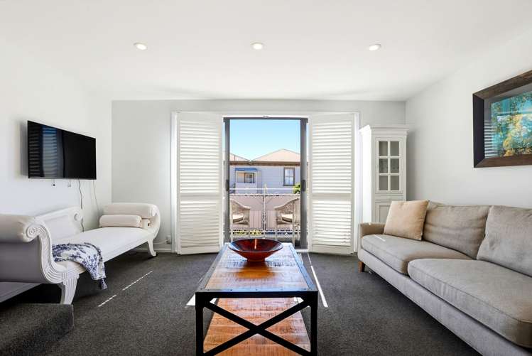 5F Church Street Akaroa_6