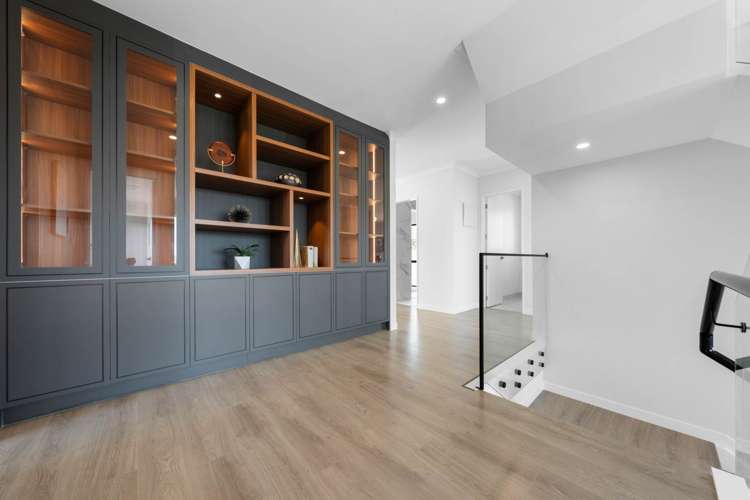 23 Ridgehill Rise Flat Bush_19