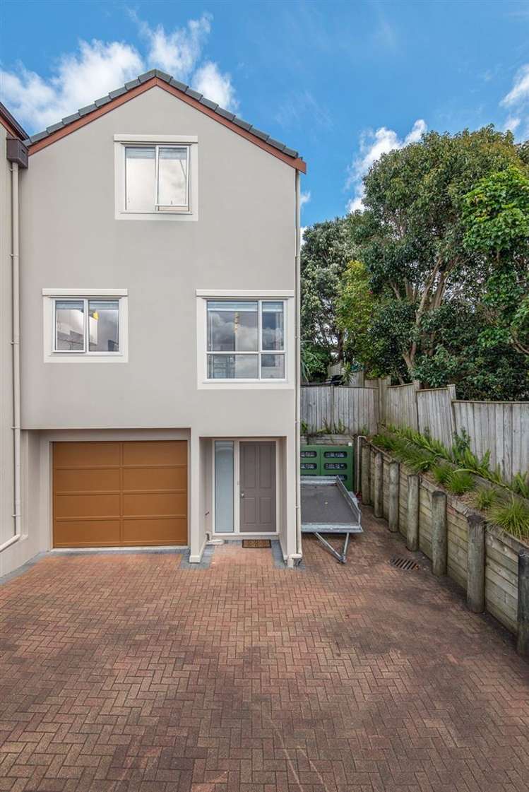 19/57 Gladstone Road Northcote_1