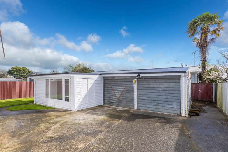 9 Deanwell Avenue Deanwell_11