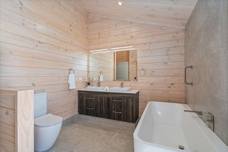 97 Orchard Road Hahei_18