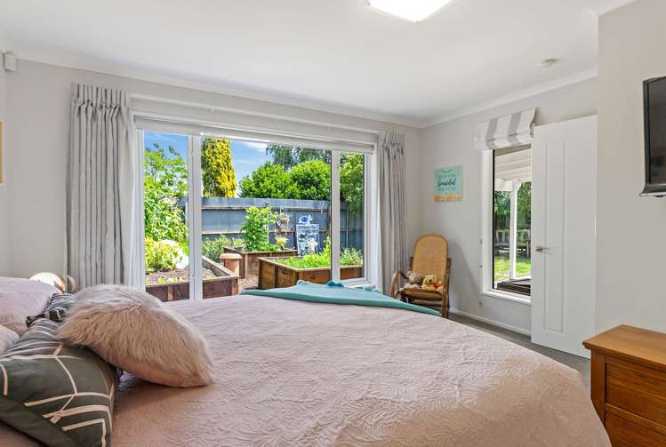 32 Sylvia Street Parklands_9