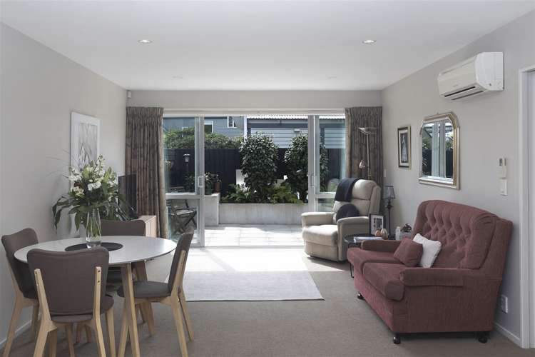 2/2 Hamilton Avenue Ilam_6