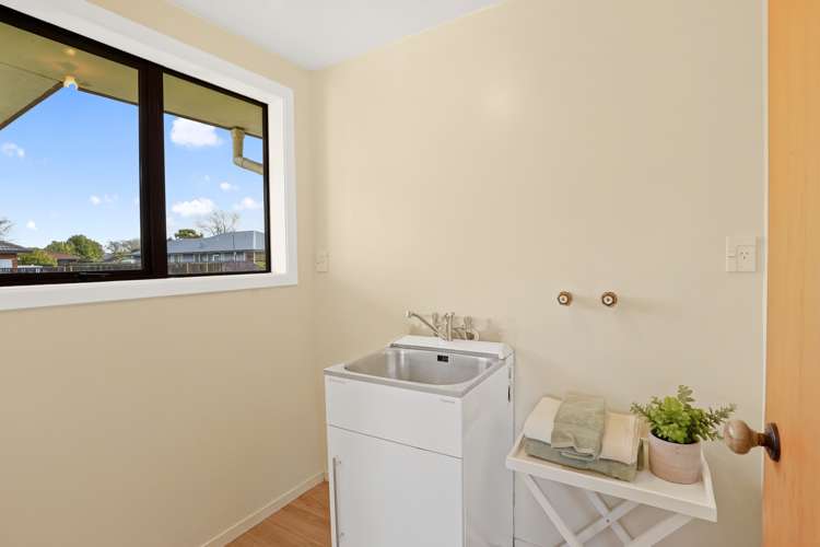 1/2 Thornhill Place Sockburn_16