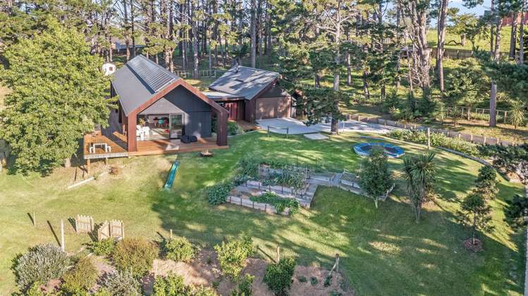 24a Christian Road Swanson_24