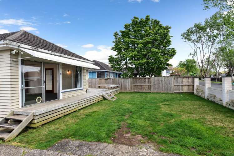 42 Montgomery Crescent Bader_6