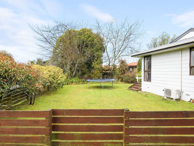 6 Luke Place Fairy Springs_2